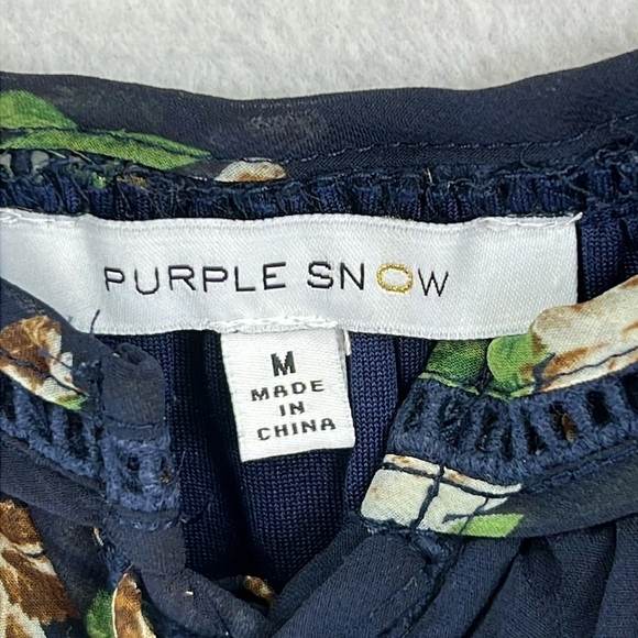 Purple Snow Women’s Top Sz M Navy Floral Cold Shoulder Long Sleeves Flowy BOHO - Picture 2 of 12